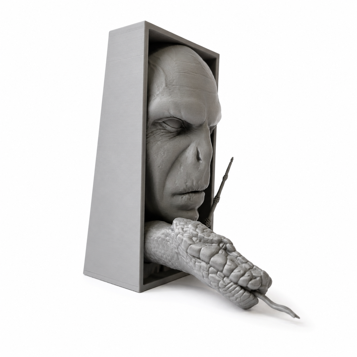 3D Book Nook – Lord Voldemort from the Harry Potter Series