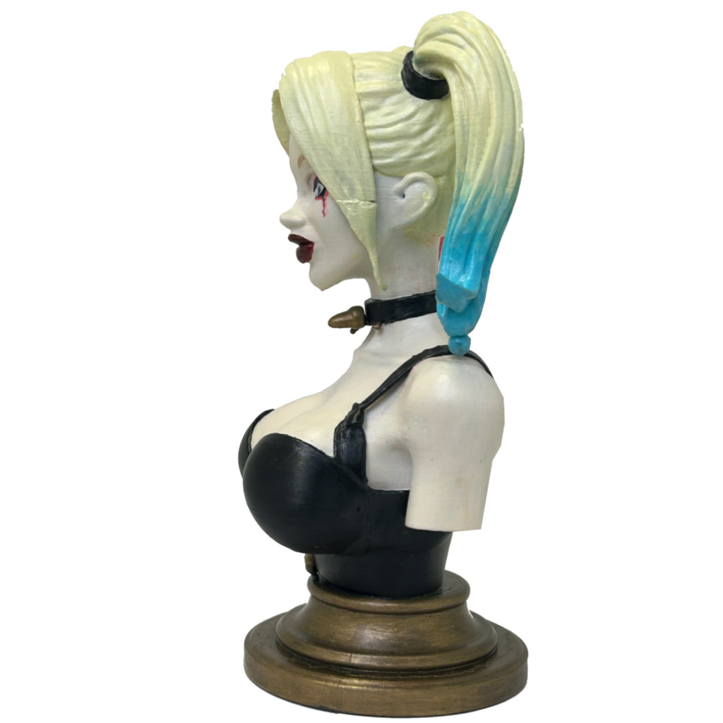 Harley Quinn Bust 3D – Colorful Comic Style Sculpture