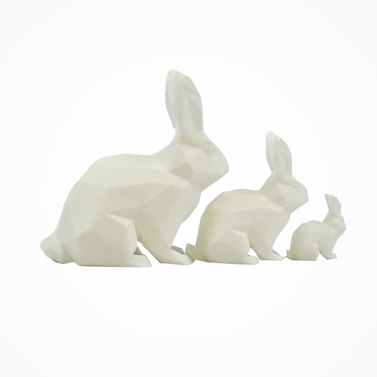 Low-Poly Bunny Family – Geometric Style 3D Figurine